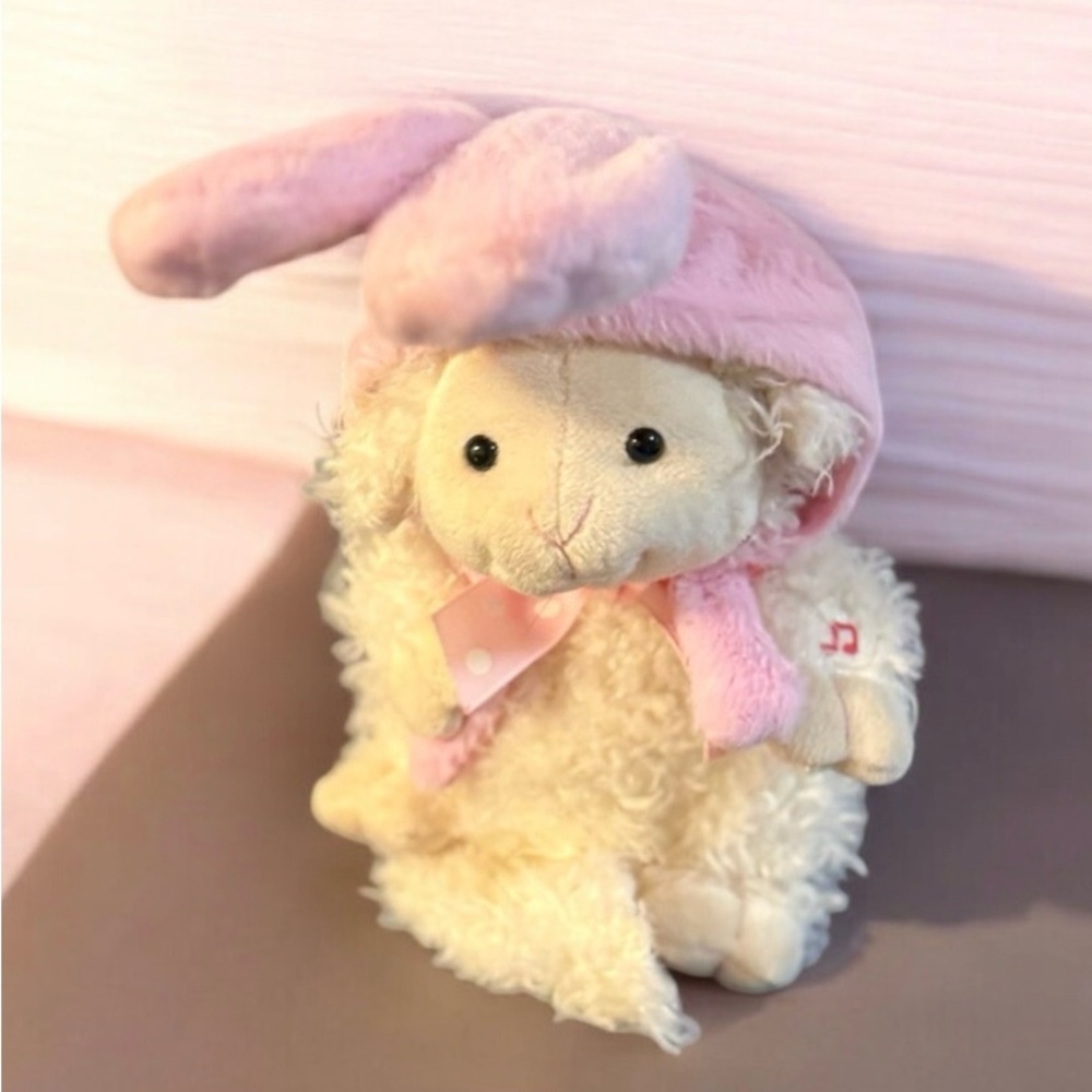 Cuddle Barn Leaping Lulu Animated Lamb Plush Rabbit Ears Sings Peter Cottontail